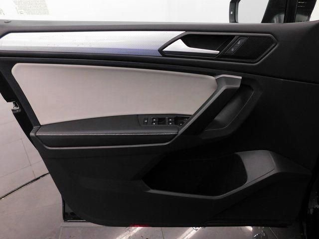 Used 2024 Volkswagen Tiguan S image 23