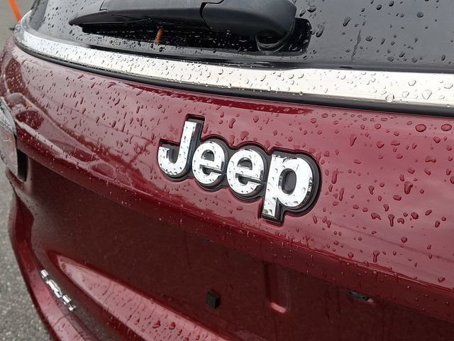 Used 2021 Jeep Compass Limited w/ Sun and Sound Group AWD/4WD image 42