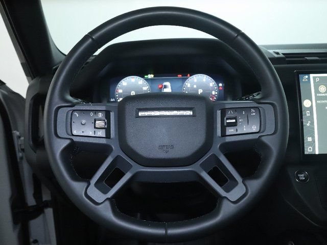 Used 2026 Land Rover Defender 110 S AWD/4WD image 21