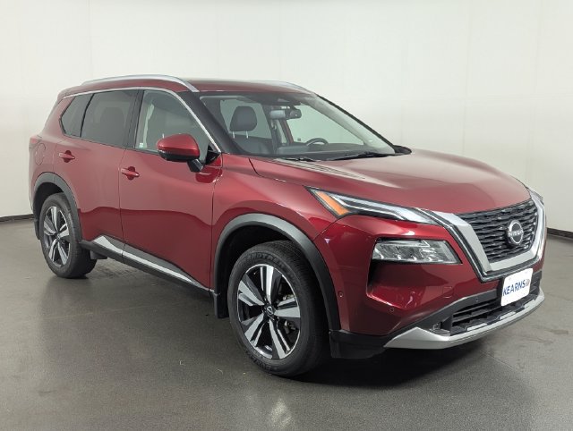 Used 2022 Nissan Rogue Platinum AWD/4WD image 2