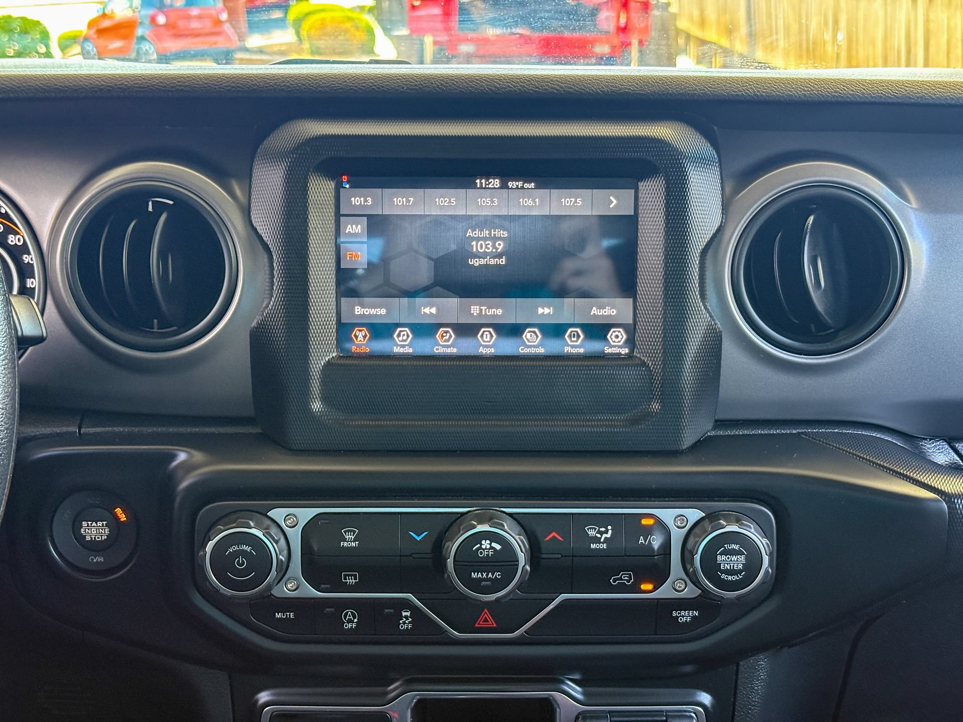 Used 2022 Jeep Wrangler Sport AWD/4WD image 20