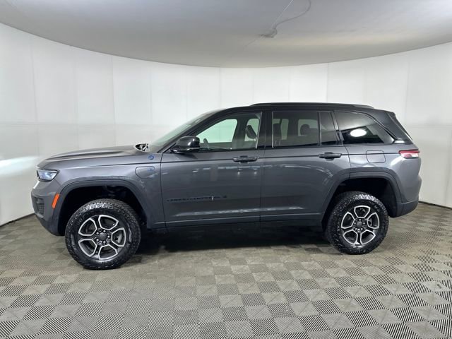 Used 2022 Jeep Grand Cherokee Trailhawk image 6