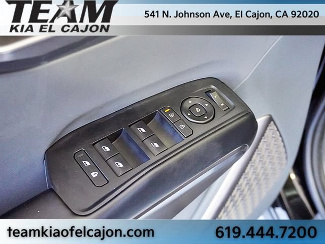 Certified 2024 Kia EV9 Light Long Range RWD image 27