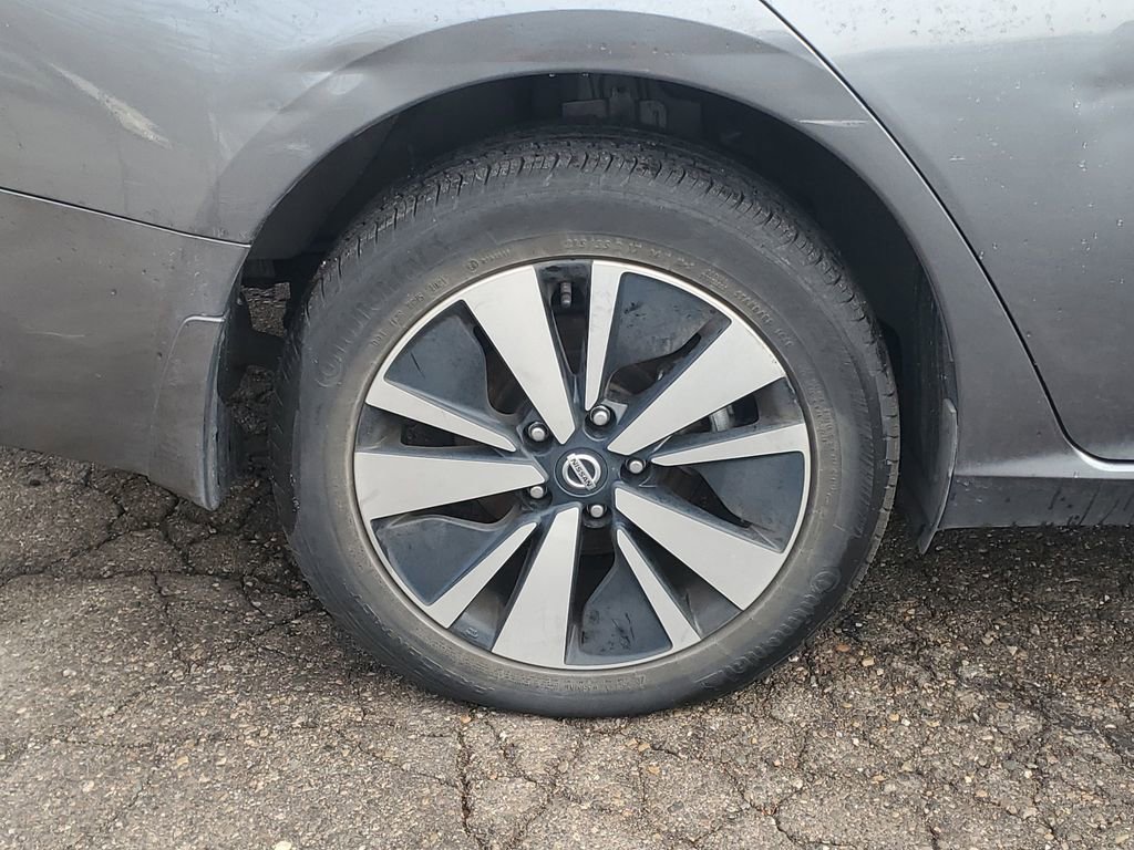 Used 2022 Nissan Altima 2.5 SV w/ SV Premium Package image 5