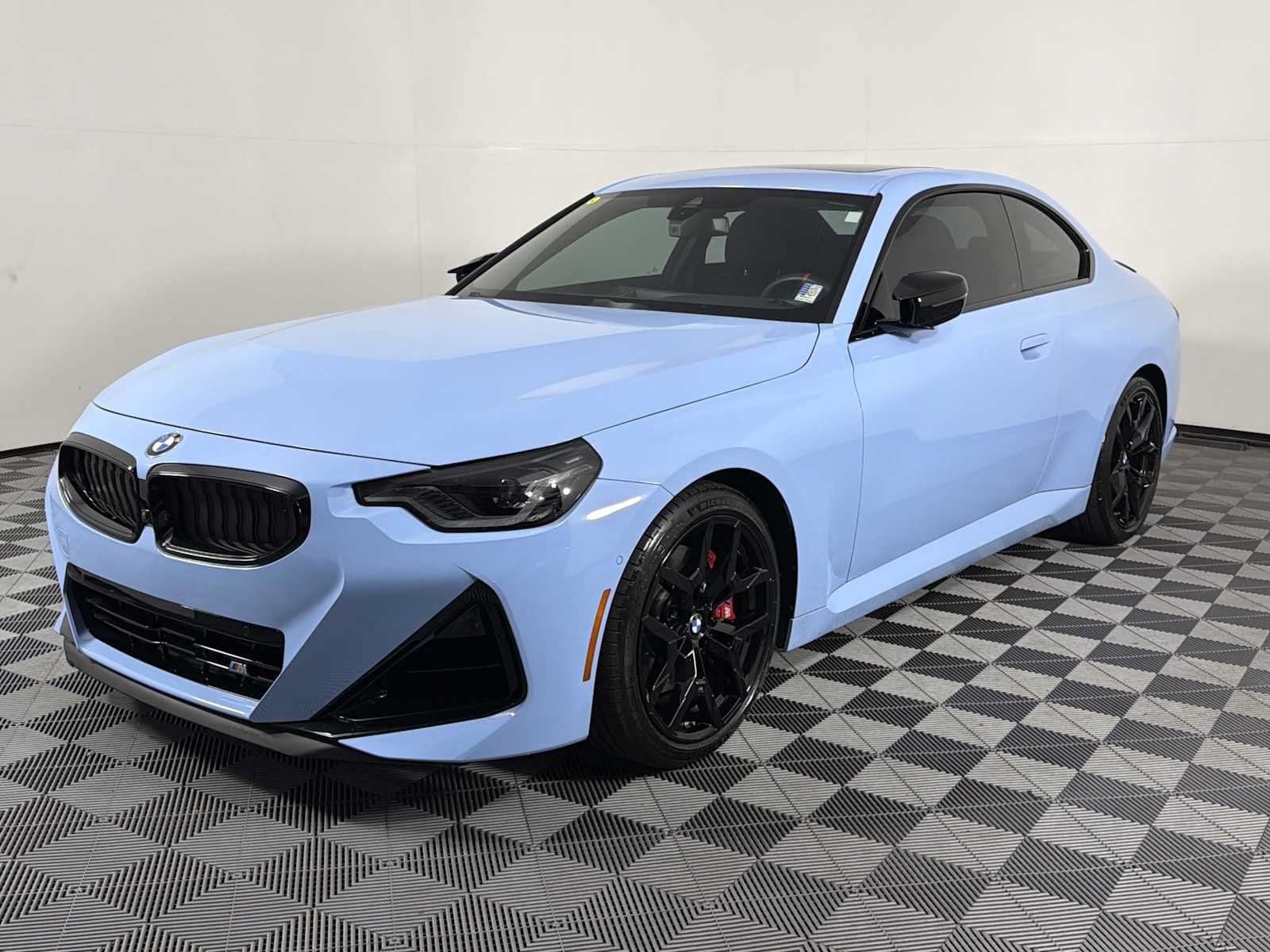 Used 2026 BMW M240i Coupe w/ Premium Package RWD image 3