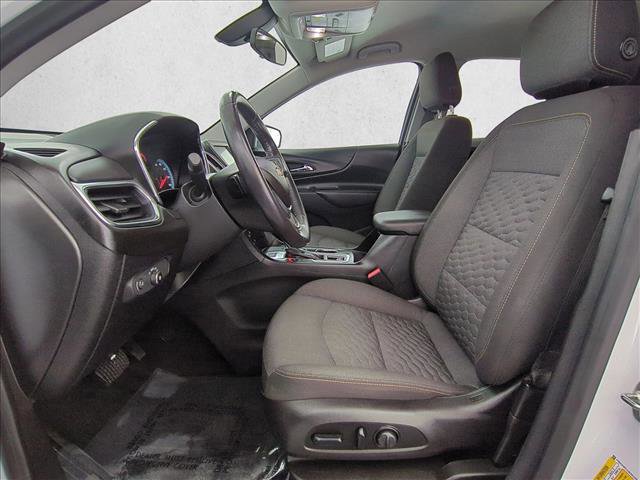 Used 2018 Chevrolet Equinox LT AWD/4WD image 15