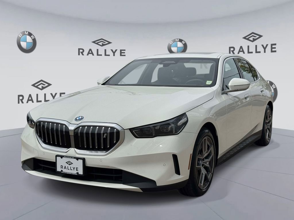 Certified 2025 BMW i5 xDrive40 w/ Premium Package AWD/4WD image 3