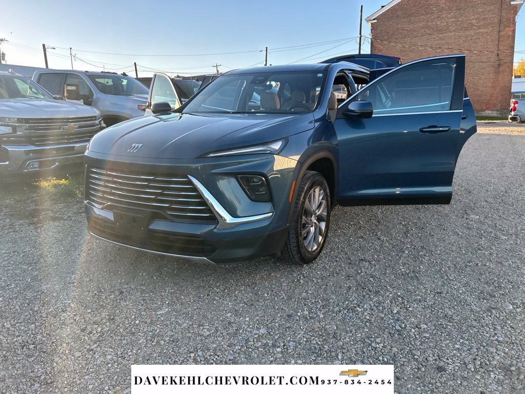 Used 2026 Buick Enclave Preferred w/ Power Package AWD/4WD image 10