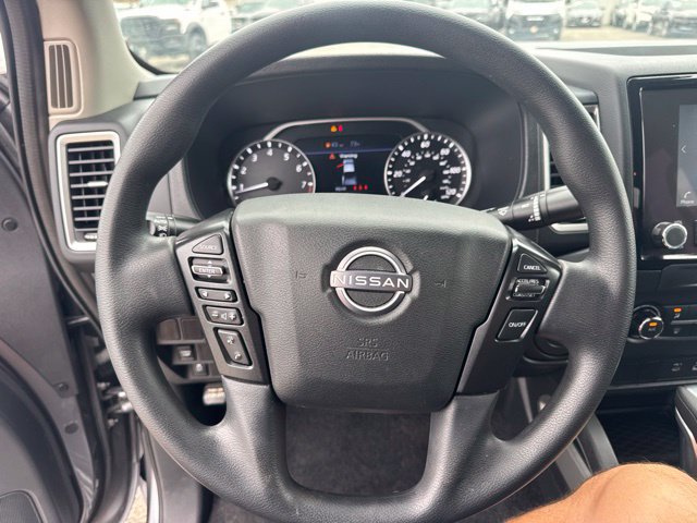 Used 2023 Nissan Frontier SV RWD image 18