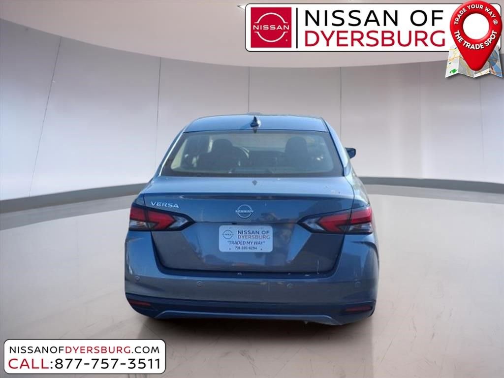 New 2025 Nissan Versa SV w/ Trunk Package image 4