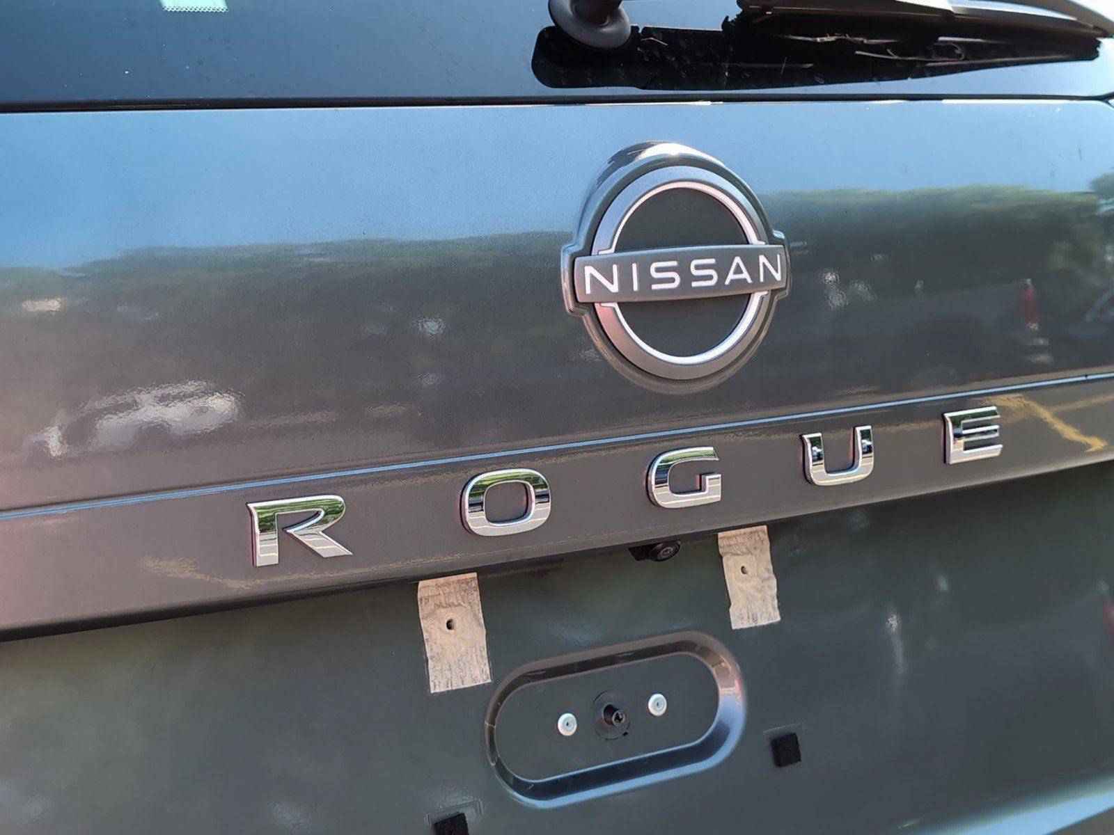 Used 2023 Nissan Rogue S FWD image 5