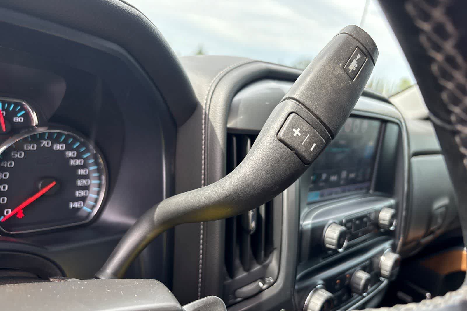 Used 2018 Chevrolet Silverado 1500 LTZ w/ Sport Package AWD/4WD image 21