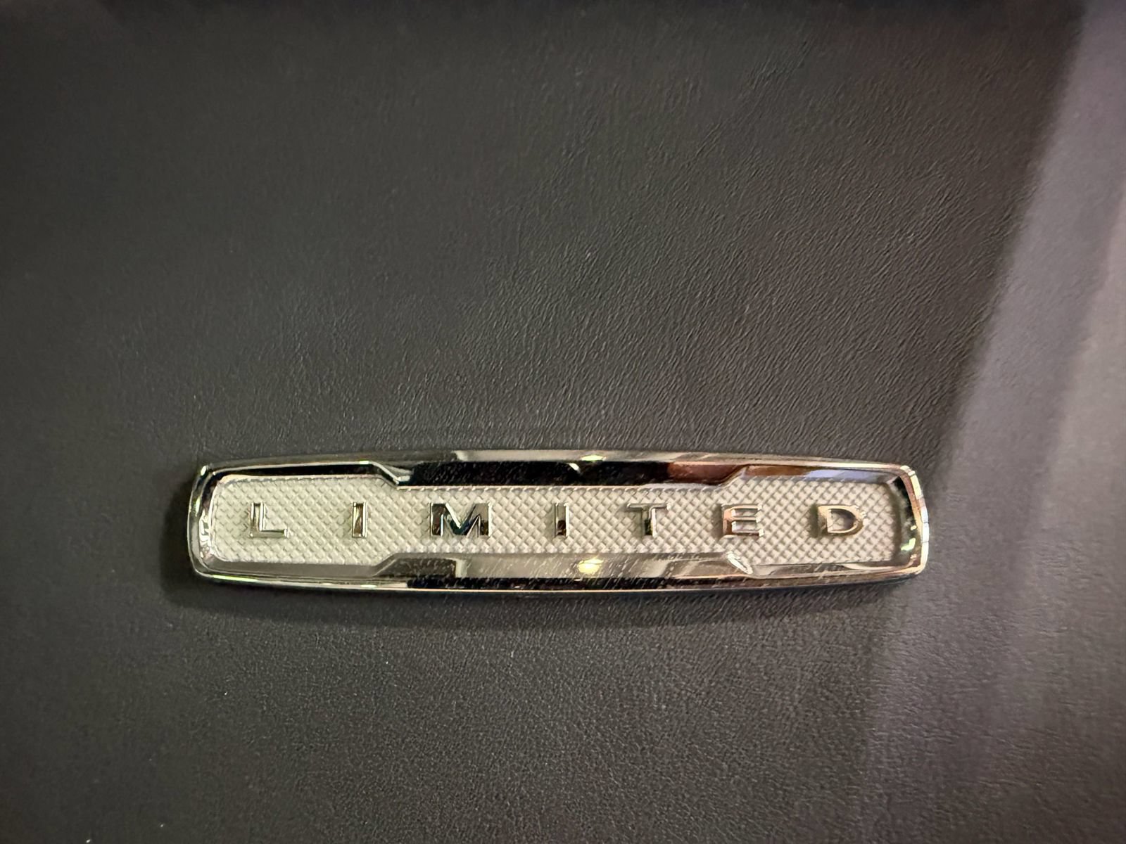 Used 2024 Ford F450 Limited w/ FX4 Off-Road Package image 75