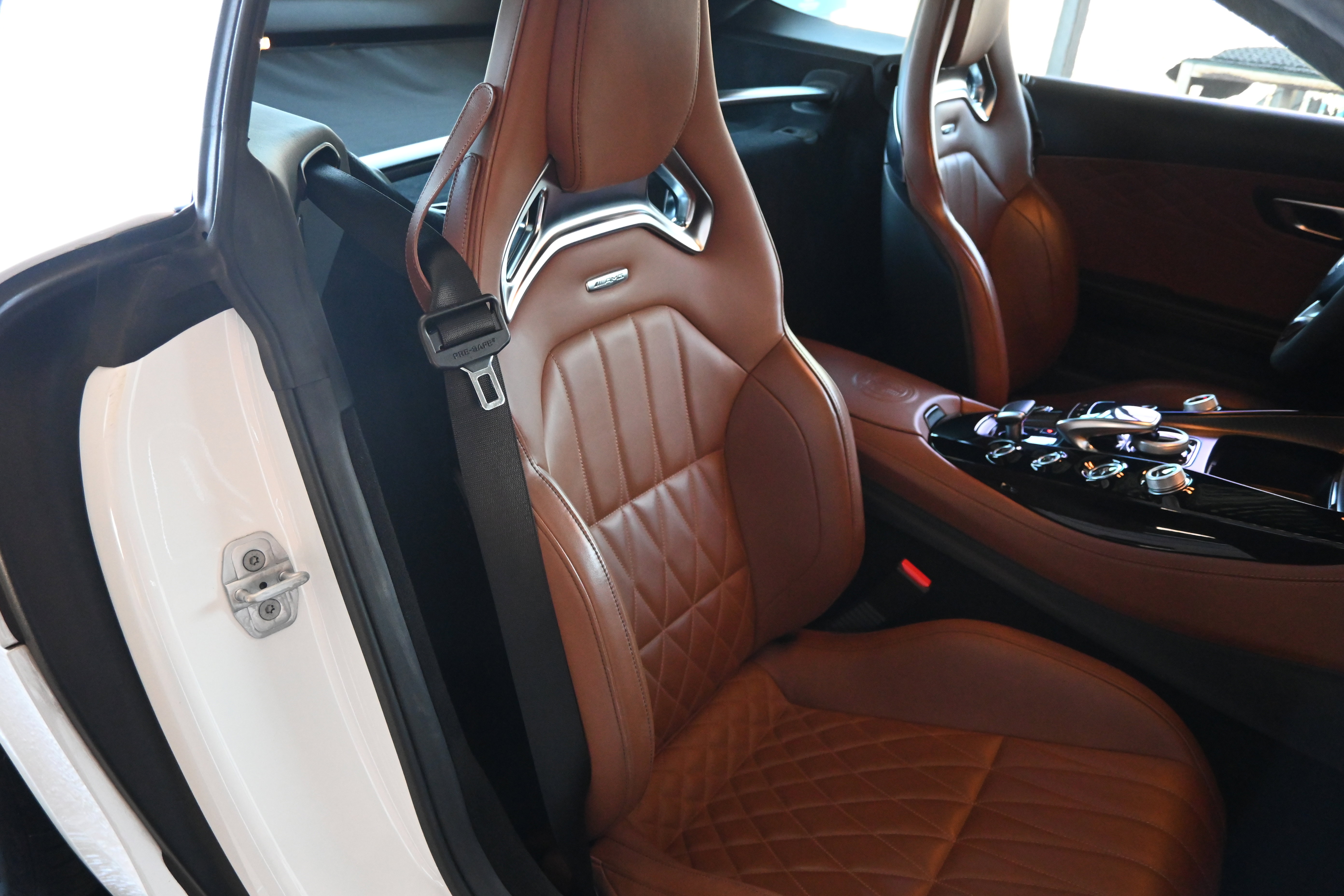 Used 2016 Mercedes-Benz AMG GT S image 36