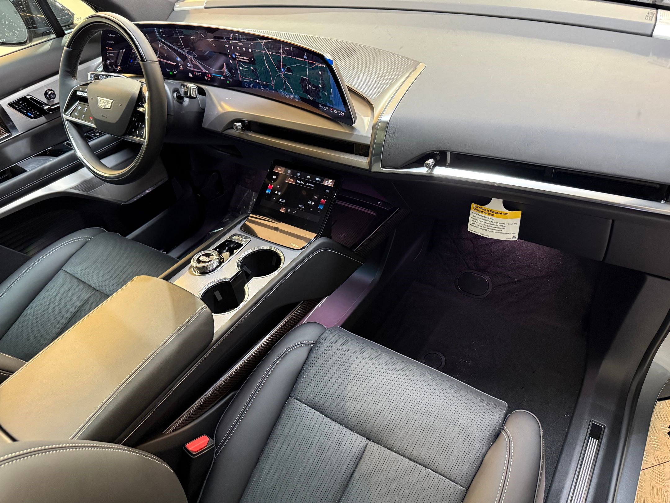 New 2026 Cadillac Vistiq Sport w/ LPO, Floor Liner Package image 54