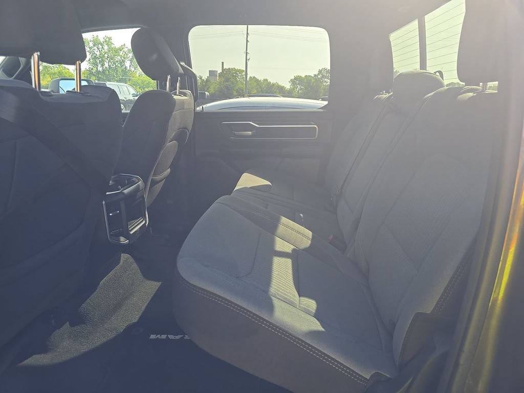 Used 2023 RAM 1500 Big Horn AWD/4WD image 6