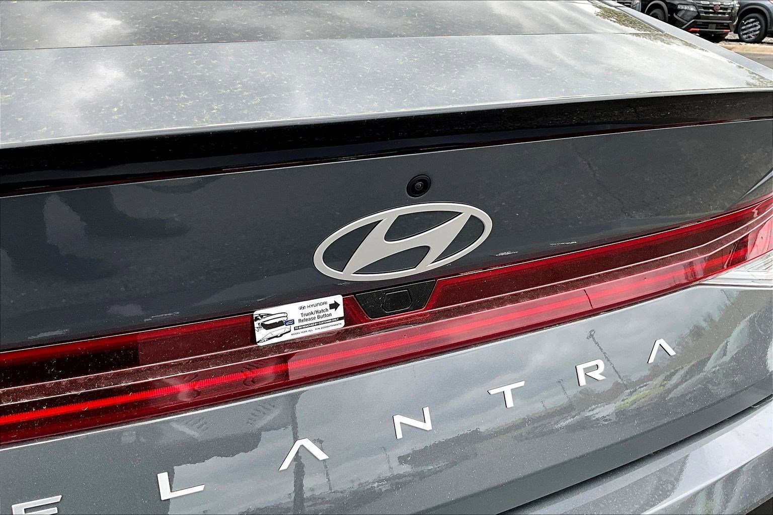 New 2026 Hyundai Elantra N Line FWD image 14