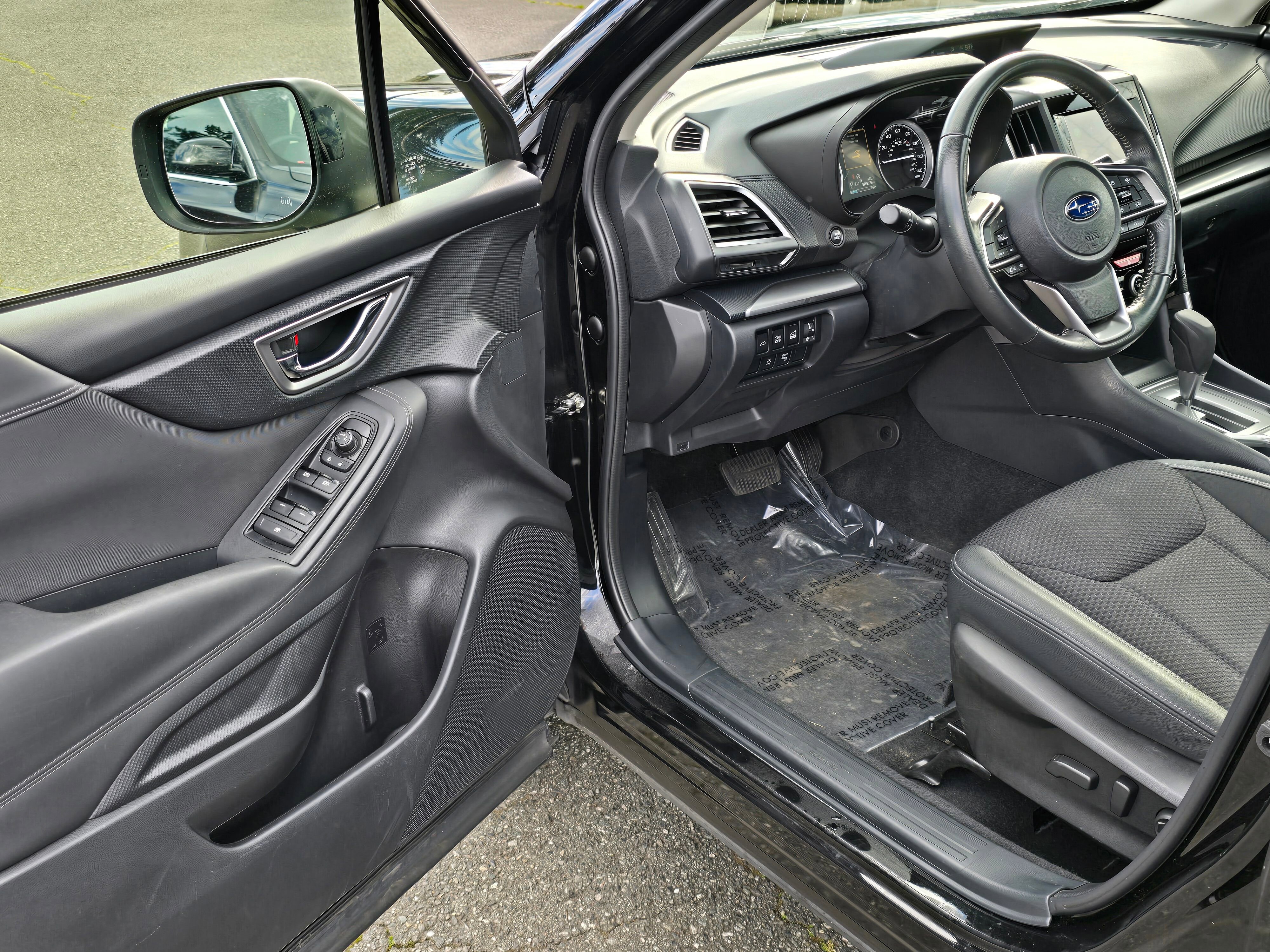 Used 2022 Subaru Forester Premium AWD/4WD image 19