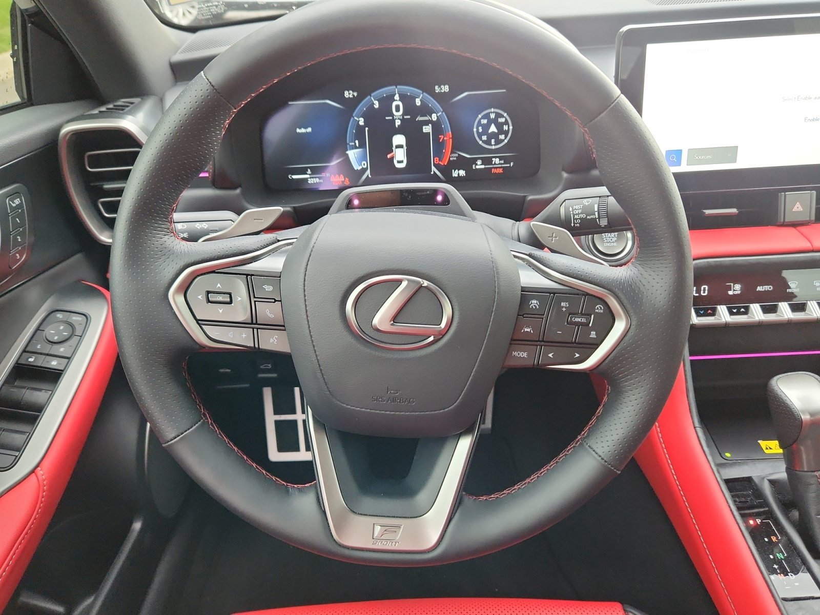 Used 2026 Lexus IS 350 F Sport w/ Technology Package RWD image 9