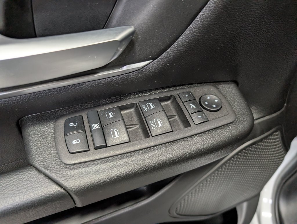 Used 2023 RAM 1500 Big Horn AWD/4WD image 14