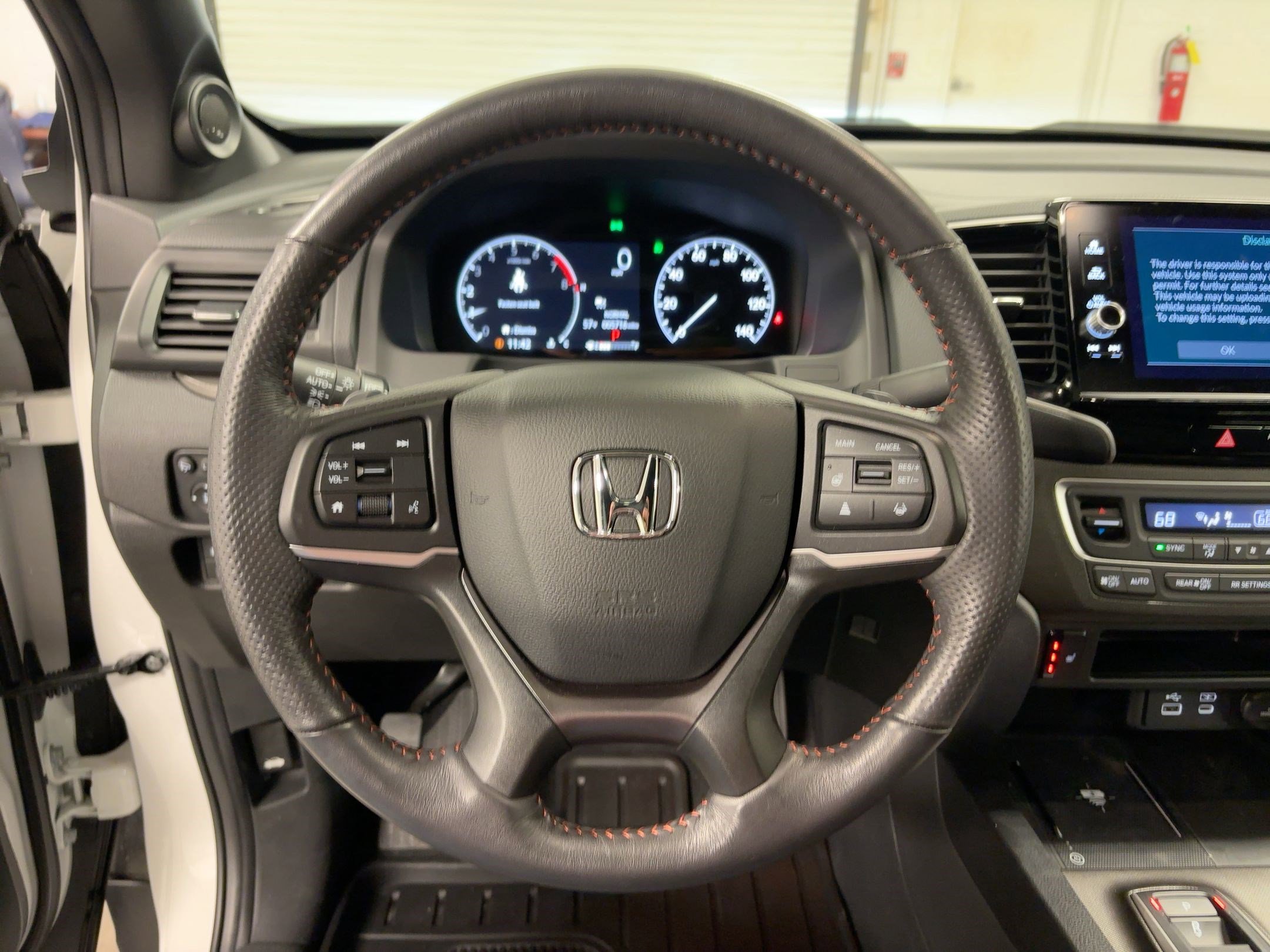 Used 2025 Honda Ridgeline TrailSport image 17