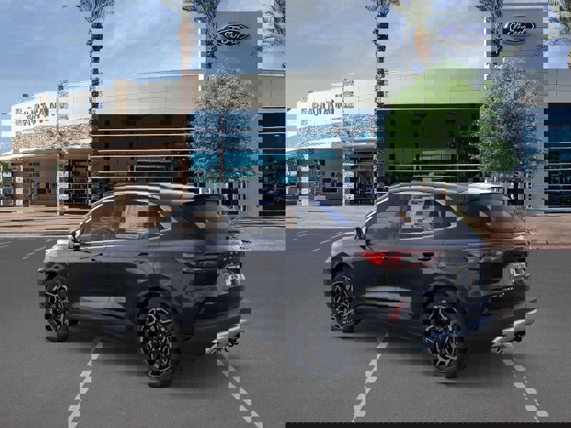 New 2026 Ford Escape Platinum w/ Premium Technology Package image 4