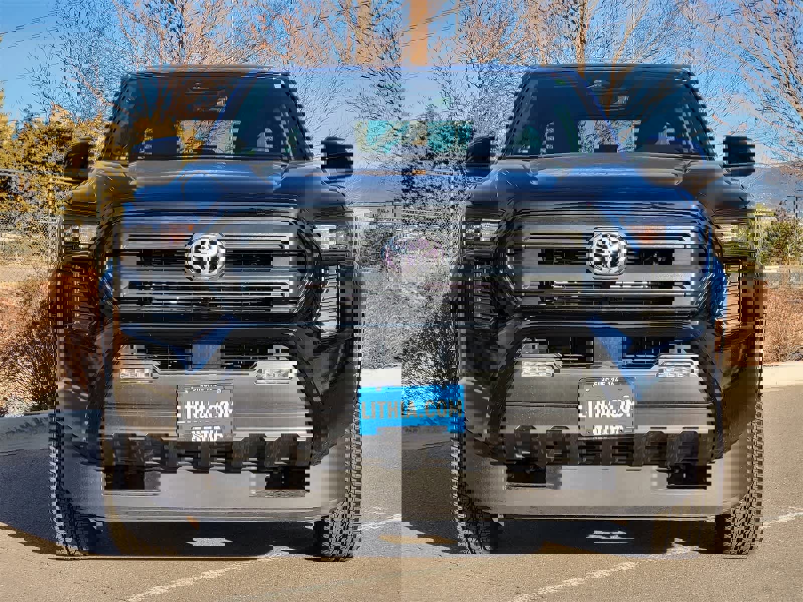 Used 2025 Toyota Tacoma SR5 image 2