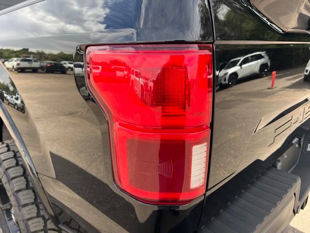 Used 2018 Ford F150 Lariat w/ Equipment Group 502A Luxury AWD/4WD image 11