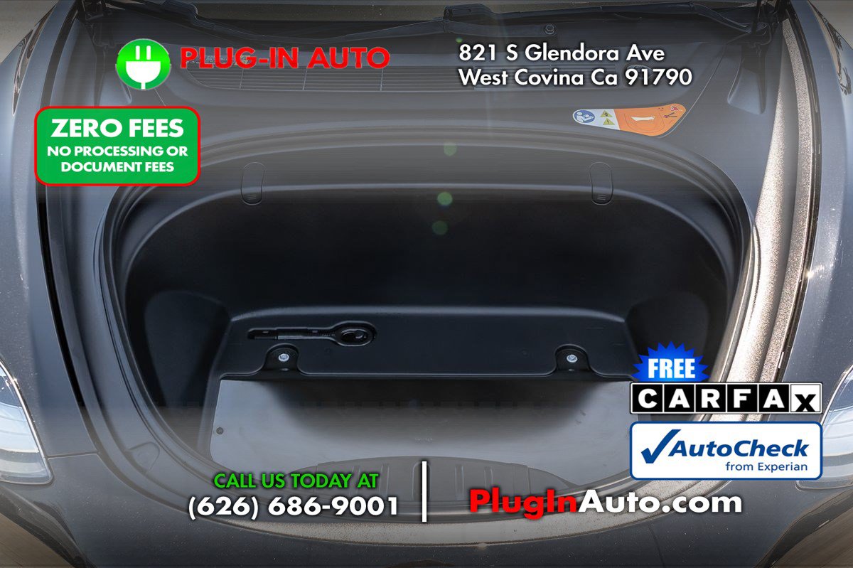 Used 2018 Tesla Model 3 Long Range RWD image 13
