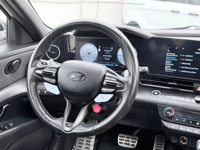 Used 2025 Hyundai Elantra N FWD image 33