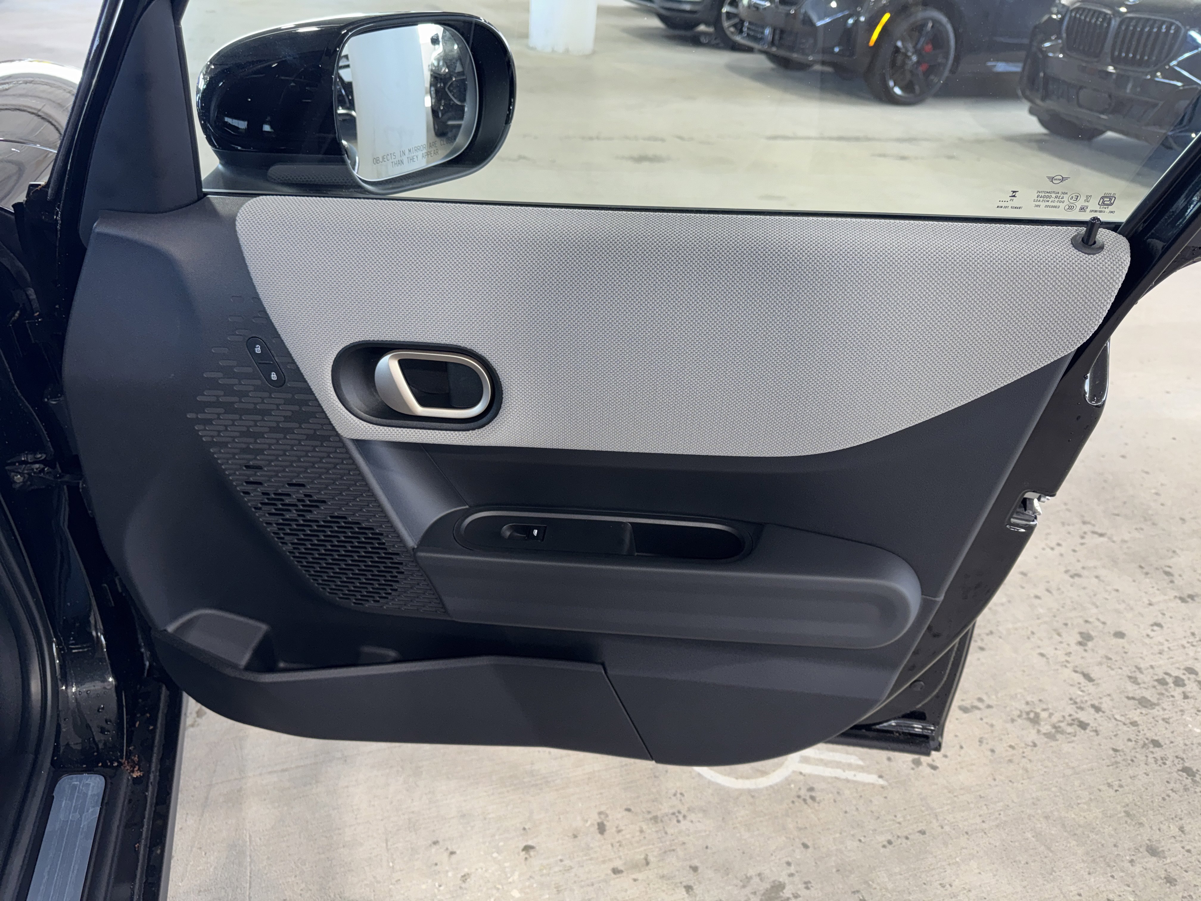 New 2026 MINI Cooper 4-Door Hardtop FWD image 8
