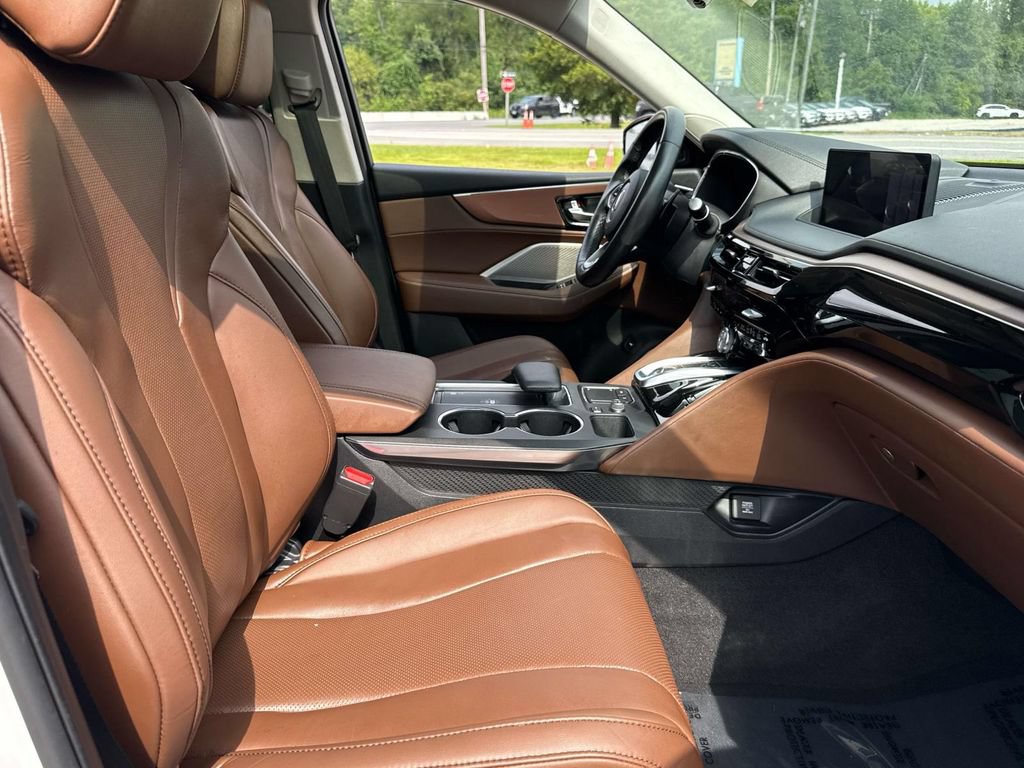 Used 2022 Acura MDX w/ Technology Package AWD/4WD image 9