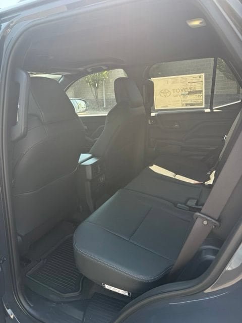 New 2026 Toyota 4Runner Limited AWD/4WD image 34
