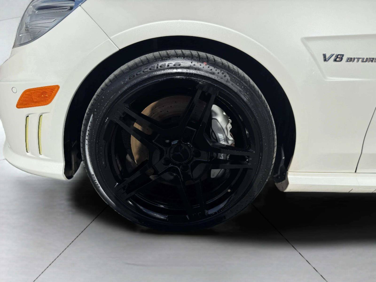 Used 2012 Mercedes-Benz E 63 AMG Sedan image 60