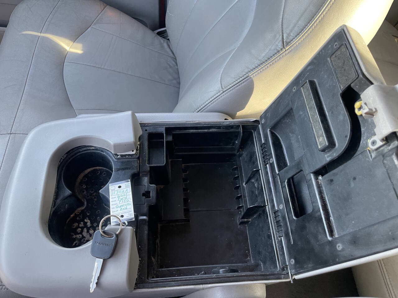 Used 2001 Ford F150 4x4 SuperCrew image 27