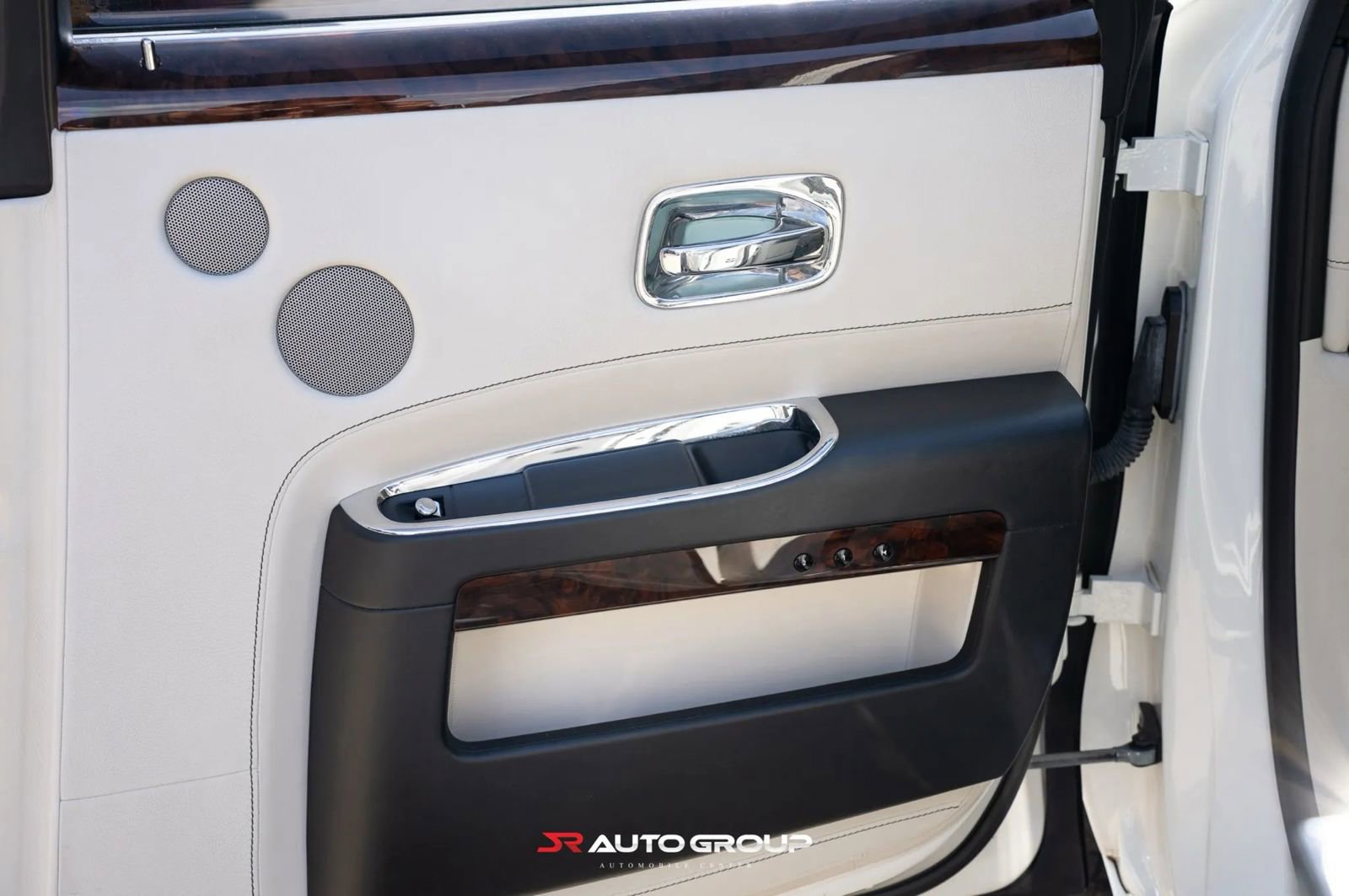 Used 2012 Rolls-Royce Ghost RWD image 15