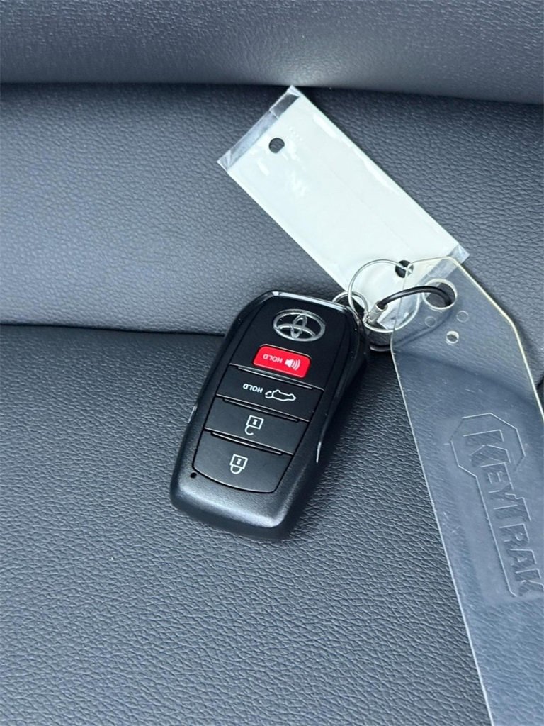 New 2026 Toyota Corolla Cross XLE image 31