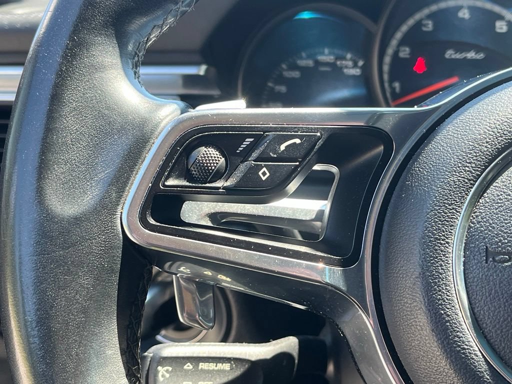Used 2016 Porsche Macan Turbo AWD/4WD image 32