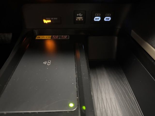 Used 2025 Toyota Camry LE image 23