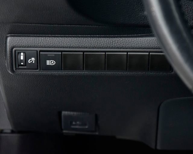 Certified 2022 Toyota Corolla SE image 25