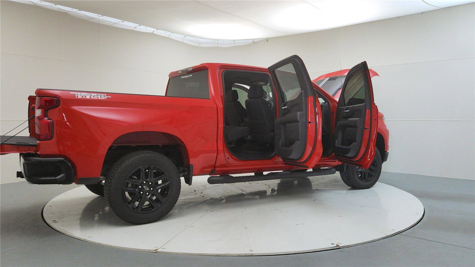Used 2025 Chevrolet Silverado 1500 Custom Trail Boss image 12