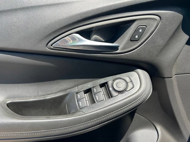 Used 2025 Buick Encore GX Preferred FWD image 24