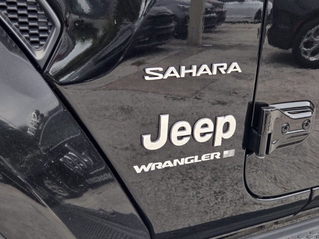 Used 2024 Jeep Wrangler Unlimited Sahara AWD/4WD image 10
