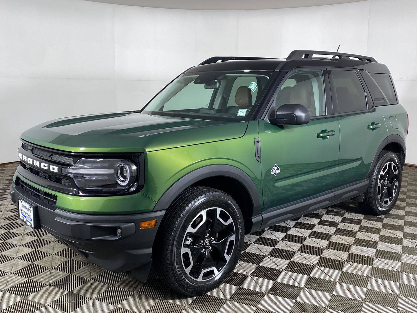 Used 2024 Ford Bronco Sport Outer Banks AWD/4WD image 27