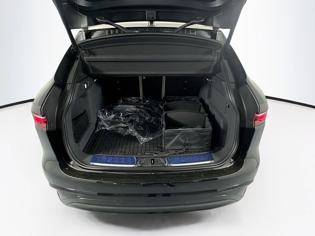 New 2026 Jaguar F-PACE R-Dynamic S image 26
