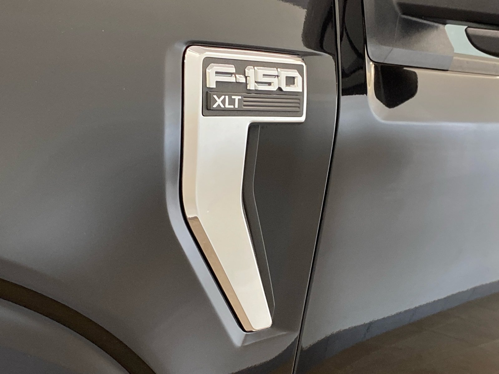 New 2026 Ford F150 XLT w/ XLT Chrome Appearance Package AWD/4WD image 8