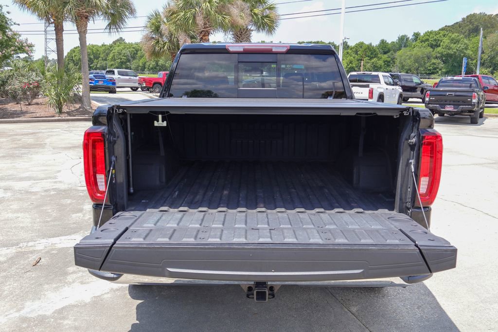 Used 2019 GMC Sierra 1500 SLT w/ SLT Premium Plus Package RWD image 30