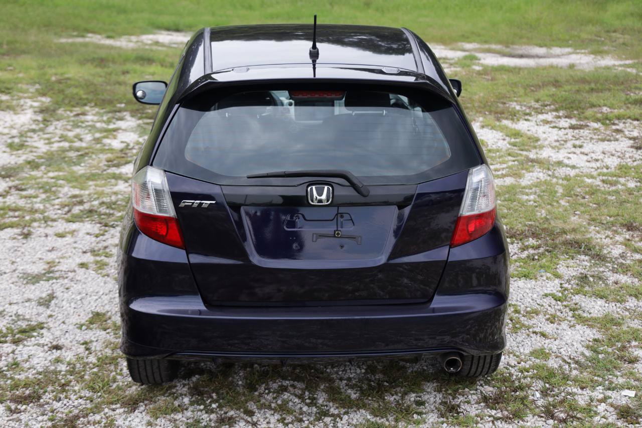 Used 2010 Honda Fit Sport image 9