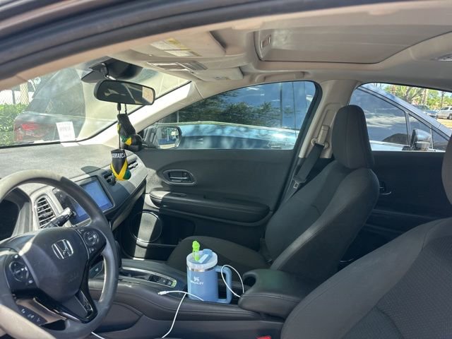Used 2022 Honda HR-V EX image 11