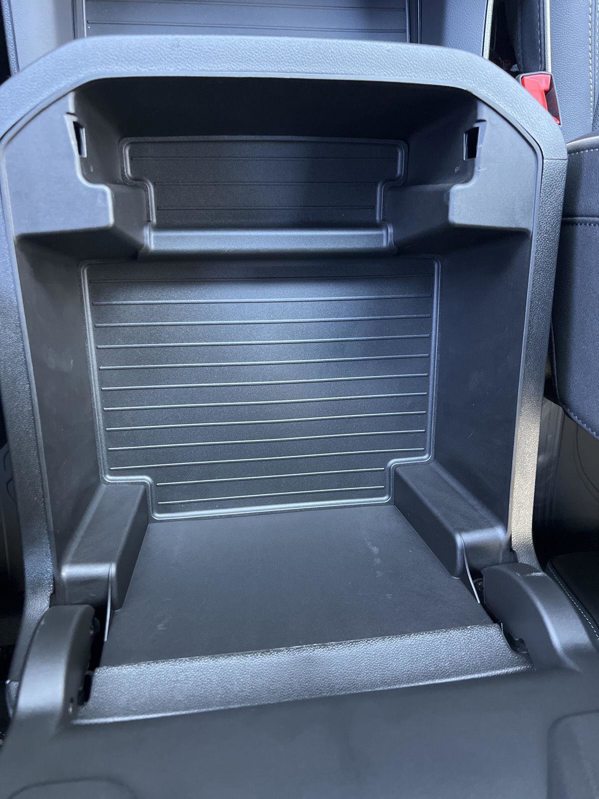 New 2026 Chevrolet Suburban Premier image 27